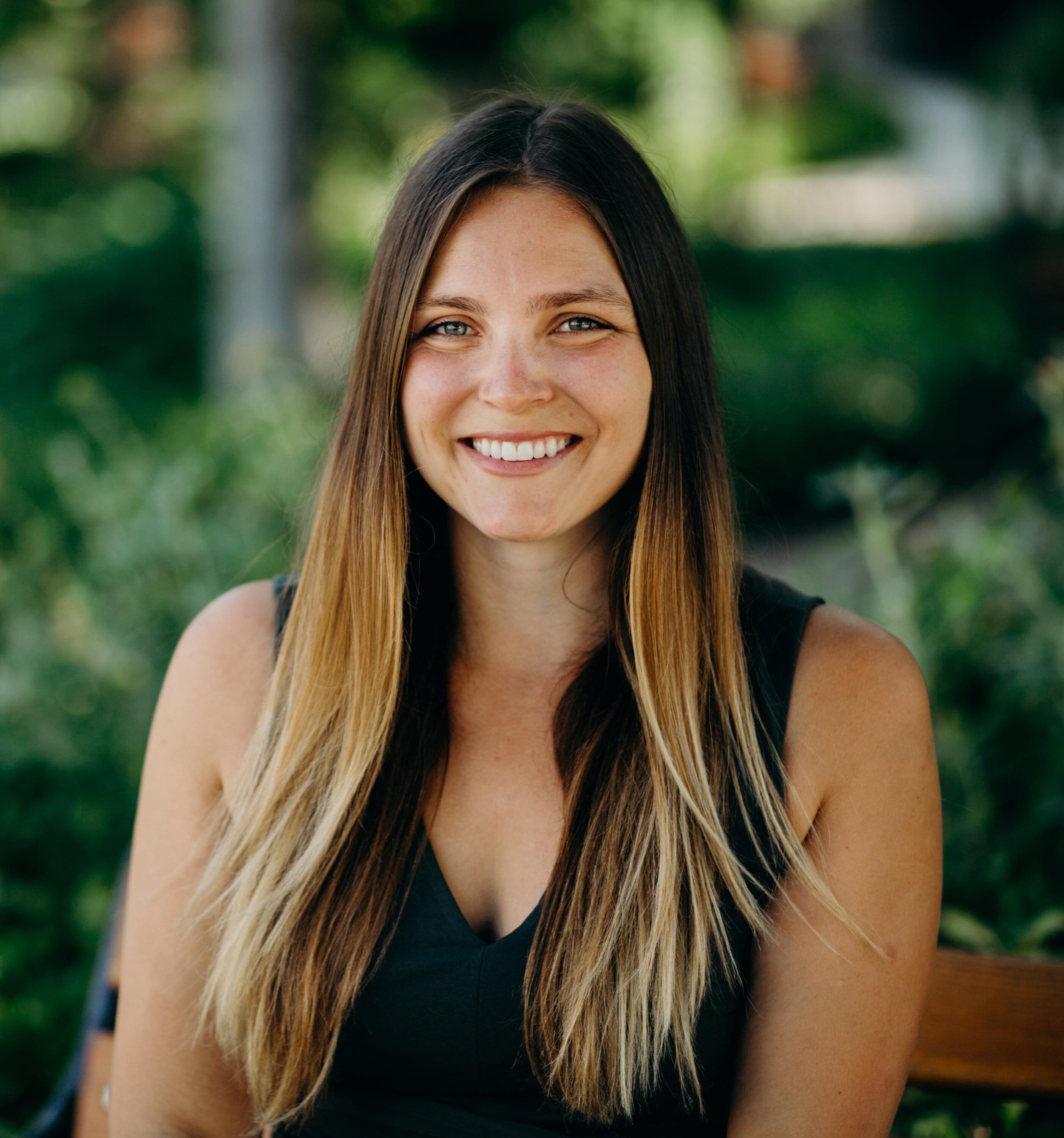 Kalyna Miletic is a Career and Leadership Development Coach in Canada, US, Europe, and in 21 Countries around the world helping people take control of their work and time